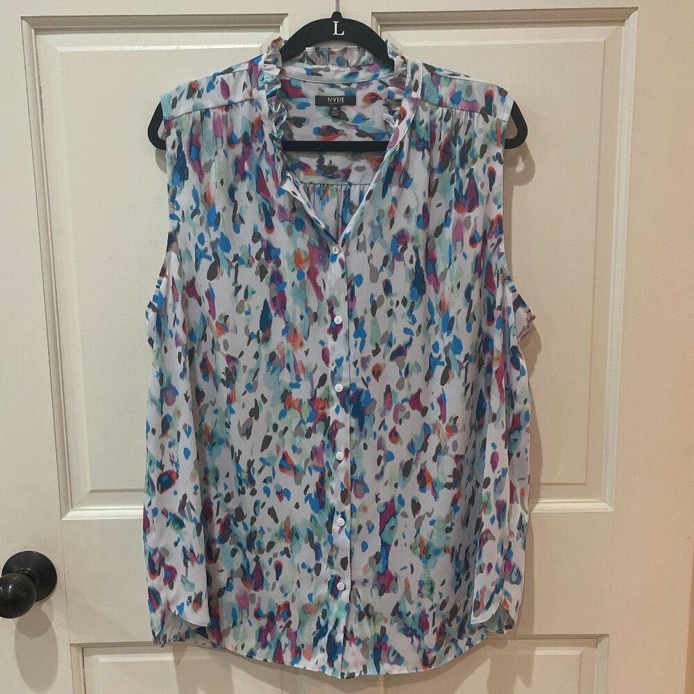NYDJ flowy button down shirt size XL